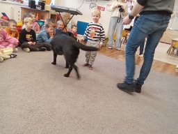 2025-11-19 Pan Konrad i jego pies